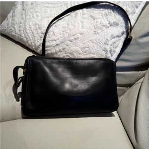 Authentic vintage Coach No. 9944 Small Shoulder Bag